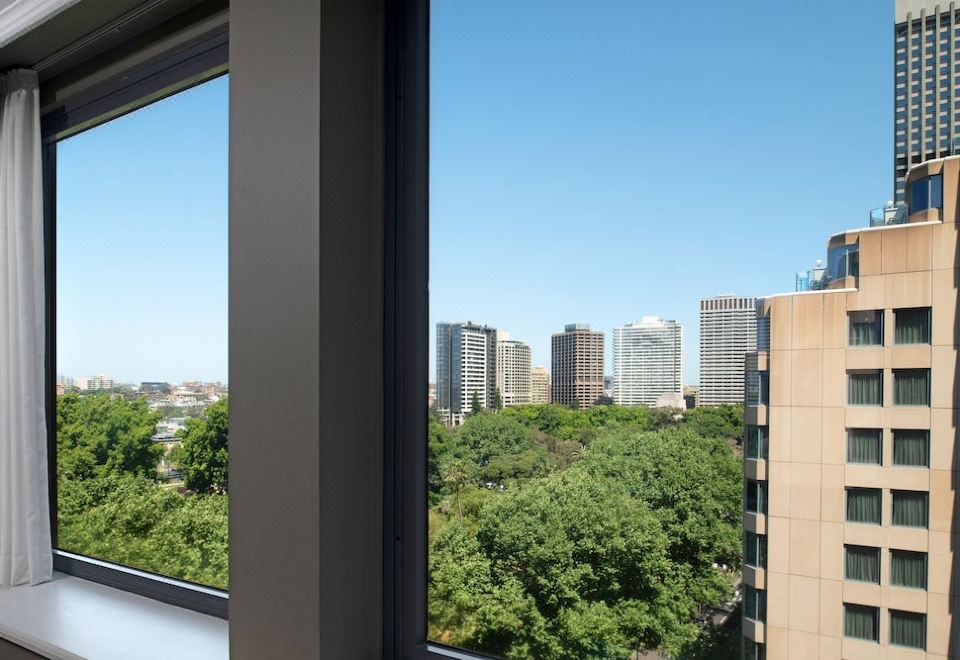 Sheraton Grand Sydney Hyde ParkExecutive Suite With Club Access