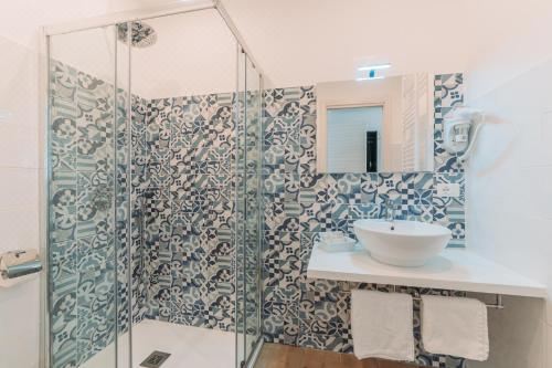 双人房（带独立浴室）