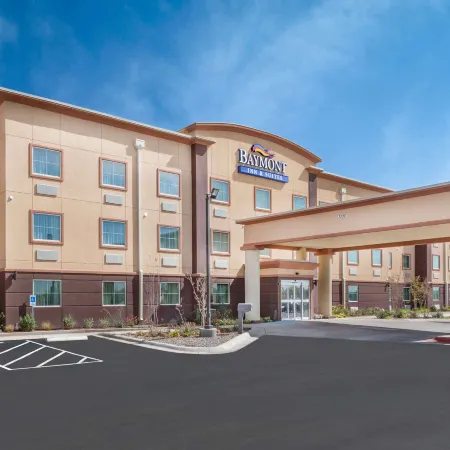 Baymont by Wyndham Midland Center