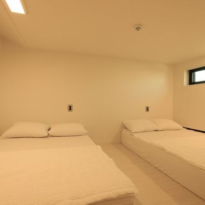 B303 (듀플렉스 + 침대 2개 + 넷플릭스) 보령(대천) 골든로즈펜션 쿠폰