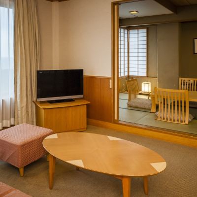 ★Japanese-Style Room With 12 Tatami Mats + Living Room★ Ocean View / Non-Smoking [Japanese Room] [Non-Smoking] [Ocean View] 寺泊岬温泉　ホテル飛鳥　寺泊漁港直送の海の幸を味わう クーポン
