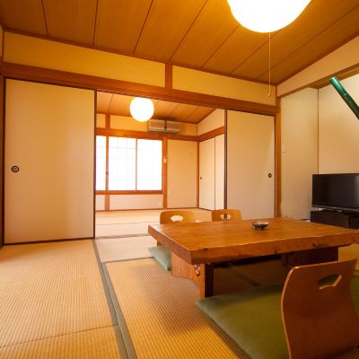 Villa Connecting Room 14 Tatami