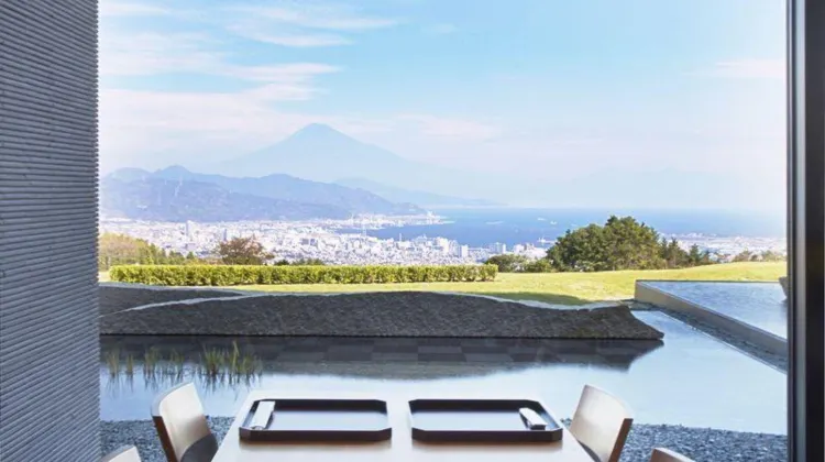 日本平ホテル 食事・レストラン