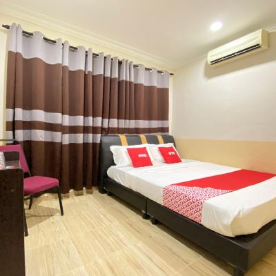 Bilik Deluxe Katil Double Kupon OYO 90205 Bayu Sintok Motel