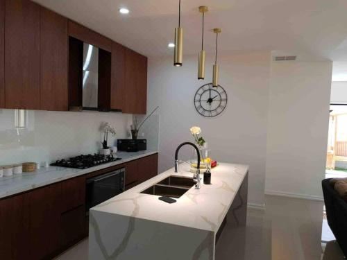 Hodgson Four-Bedroom House