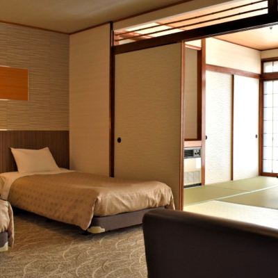 [Valley Side] [10 Tatami] [Japanese-Western Room] [Non-Smoking] 鬼怒川 ロイヤル ホテル クーポン