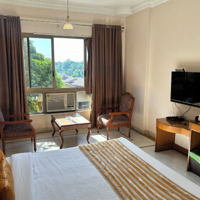 Deluxe Double Room Kailash Parbat Promo Code