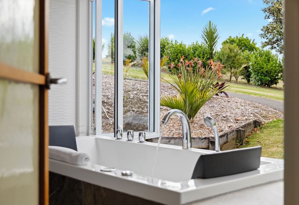 Woodhouse Mountain LodgeKing Villa