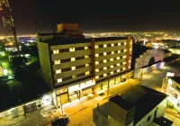 Megal Suites Hotel Hotele w: 