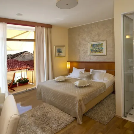 Royal Suites