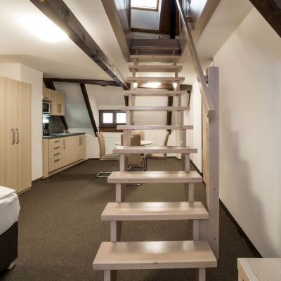 1卧尊貴公寓（帶廚房） 加爾考膳食公寓優惠