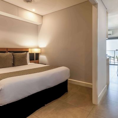 One-Bedroom Apartment-No Housekeeping Oaks Darwin Elan Hotel Promo Code