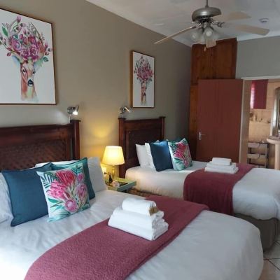 Luxury Twin Room West Street Inn - Ermelo Promo Code