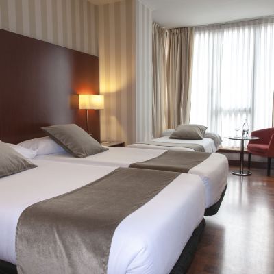 Double Room with Extra Bed Zenit Barcelona Promo Code