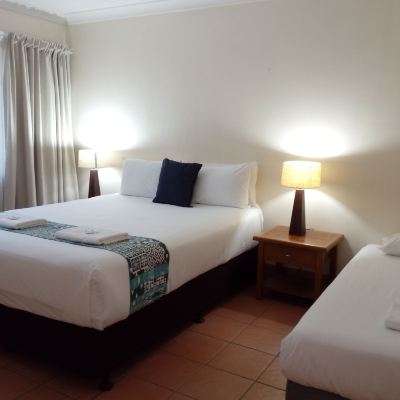 One-Bedroom Apartment Lake Central Cairns Promo Code