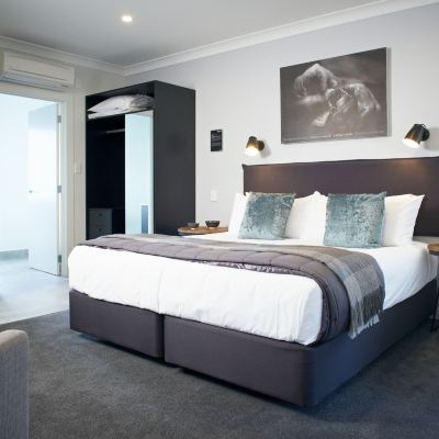 Executive Studio Kelly Rd Cambridge Lodge Promo Code