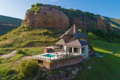 Kiara Lodge Hotele w: 