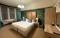 Caerwylan Hotel
