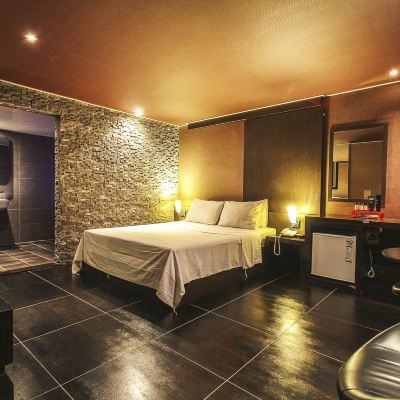 Standard-Consecutive Nights Only Hotel Bobos Promo Code