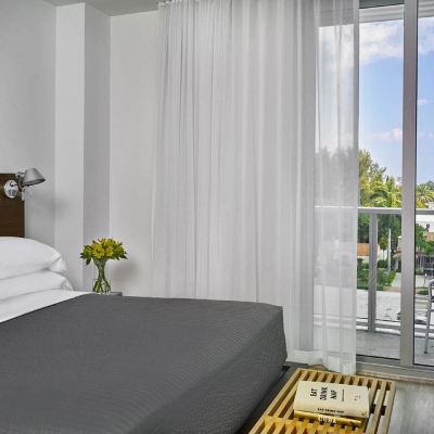 One-Bedroom Skyline Suite Abae Hotel Promo Code