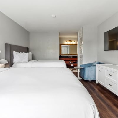 Standard Double Queen Room - Accessible Maison Saint Charles by Hotel RL Promo Code