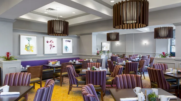 DoubleTree by Hilton Hotel Savannah Historic District Dining/Restaurant