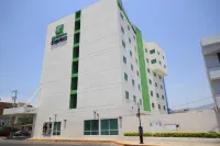 Holiday Inn Express TUXTLA GUTIERREZ LA MARIMBA by IHG Hotels in 
