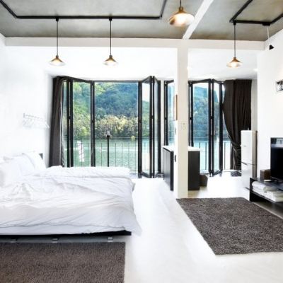 DK (Wide River View)(Check-in 15:00) Gapyeong Pool'Vill Raon Pension 쿠폰