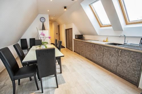 三人房（带独立浴室）