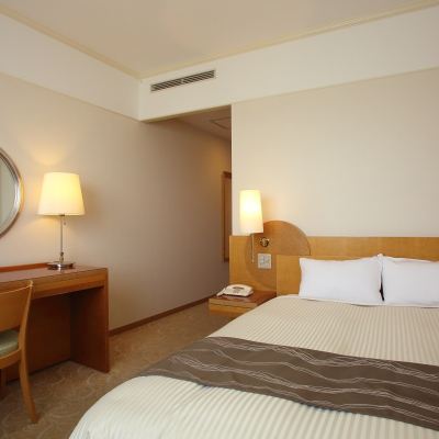 セミダブルルーム 16～20平方メートル ザ・セレクトンプレミア 神戸三田ホテル クーポン