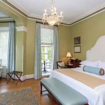 Grand Room, 1 King Bed, Balcony (Johnny Mercer) Kehoe House Promo Code