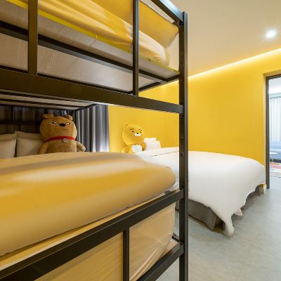 Suite Family Room (Party Room For 6 People, Bunk Bed, Bunk Bed + Double Bed), Free Use Of Netflix) Chuncheon Number 25 Namchuncheon Branch 쿠폰