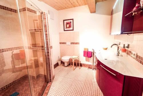 AuszeithofDeluxe Two-Bedroom Apartment