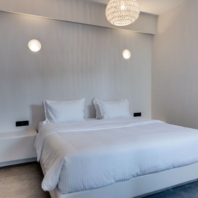 Elite Suite, Pool View Elements Cozy Suites Promo Code
