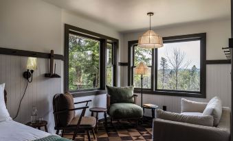 Hemlock Neversink - Housity