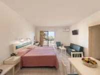 Seagull Hotel Apartments Hotels in Pernera