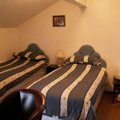 Twin Room Ensuite The Sloop Inn Promo Code