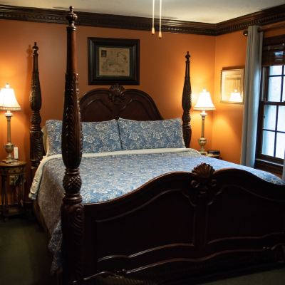 Captain John Smith Suite Williamsburg Sampler B & B Promo Code