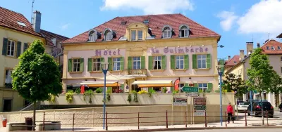 Hôtel la Guimbarde Hôtels à : 