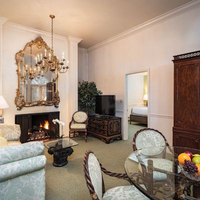 King Suite Pine Inn - Carmel Promo Code