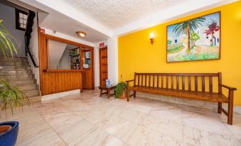 Hostal Santa Eulalia - Housity