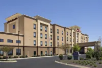Hampton Inn & Suites Tupelo/Barnes Crossing Hotel di 