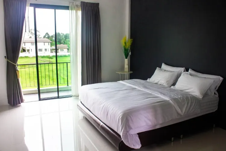 ห้อง VIP (ห้ามสูบบุหรี่)