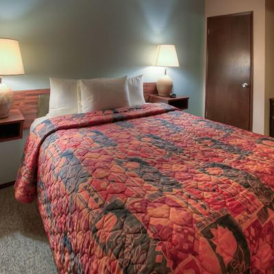Suite, 1 Queen Bed, Fireplace, Resort View Ocean Crest Resort Promo Code