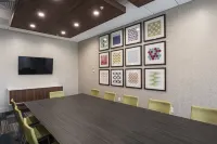 Holiday Inn Express & Suites PHOENIX NORTH - HAPPY VALLEY by IHG