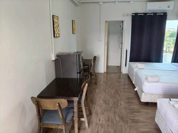 ห้องพักสำหรับสี่ท่านพร้อมระเบียง