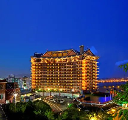 Commodore Hotel Busan