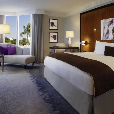 Superior King Room with City View Pullman Miami Airport Promo Code