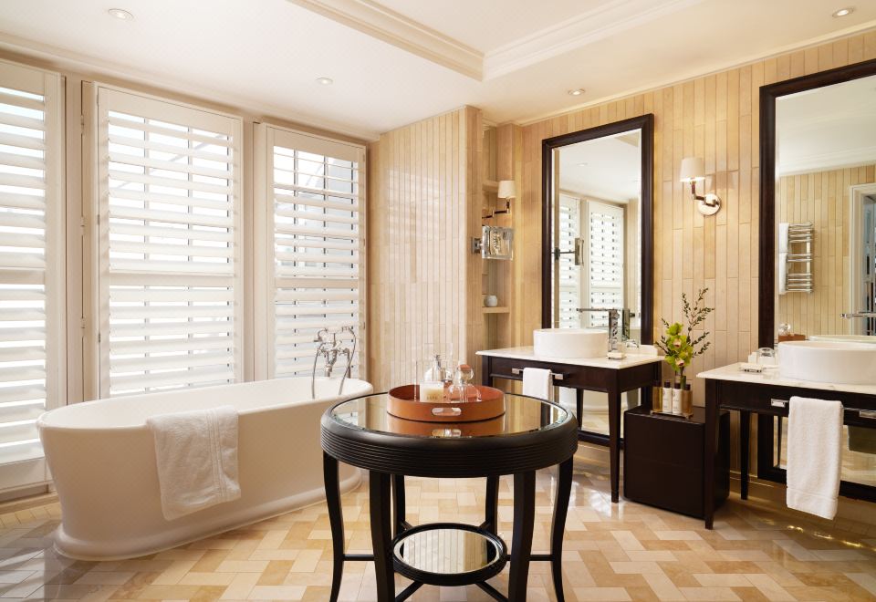 探险者顶层套房