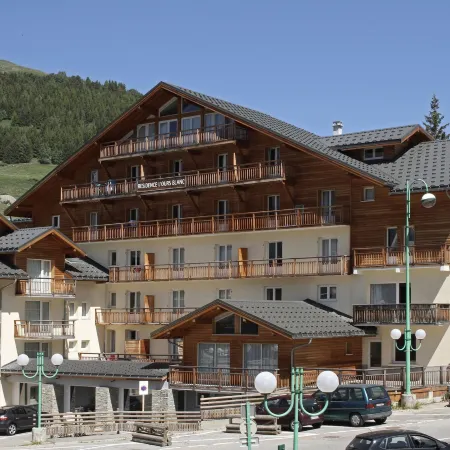 Odalys L'Ours Blanc Résidence Отели в г. Веноск